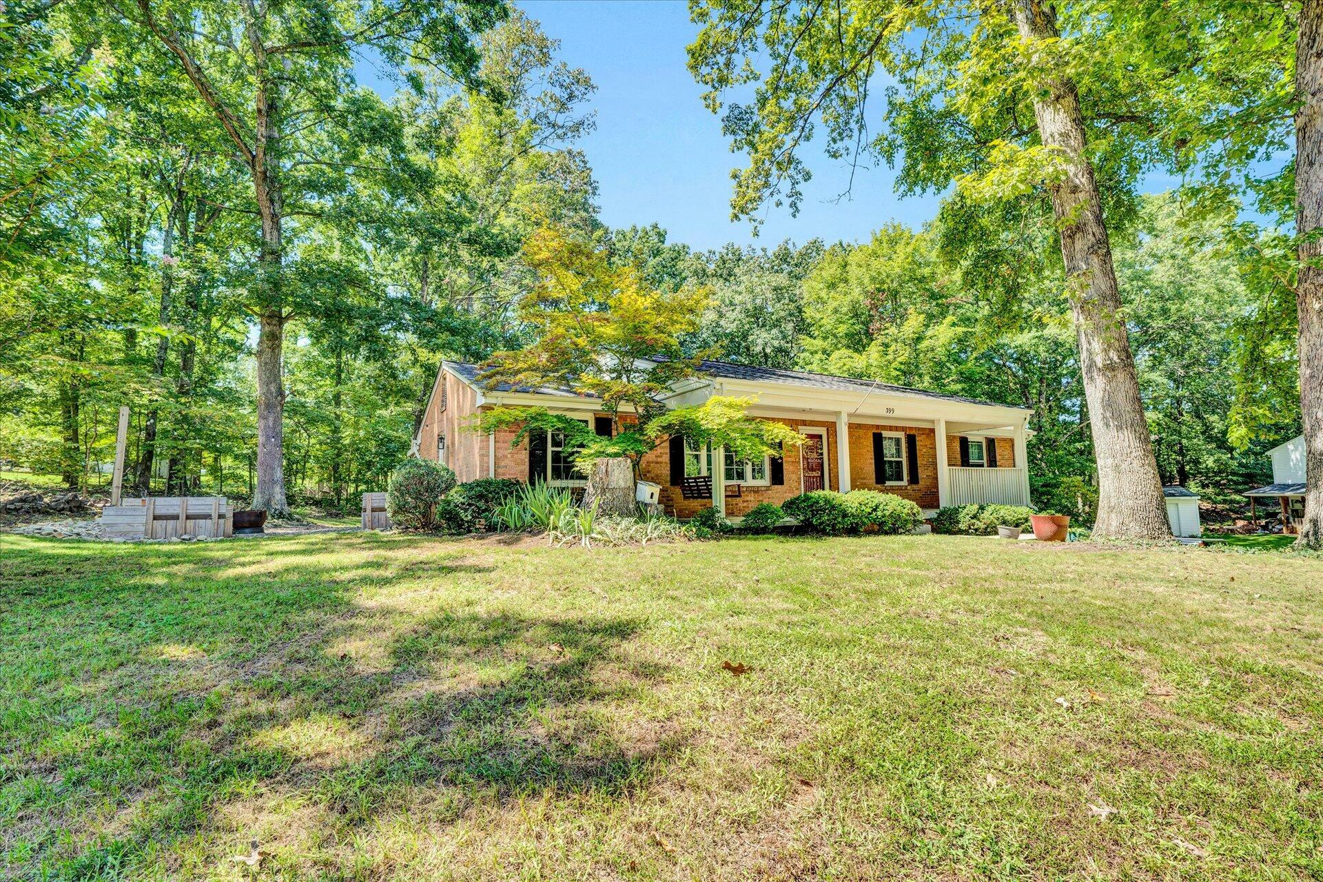 Property Photo:  399 Stratford Dr  VA 24064 