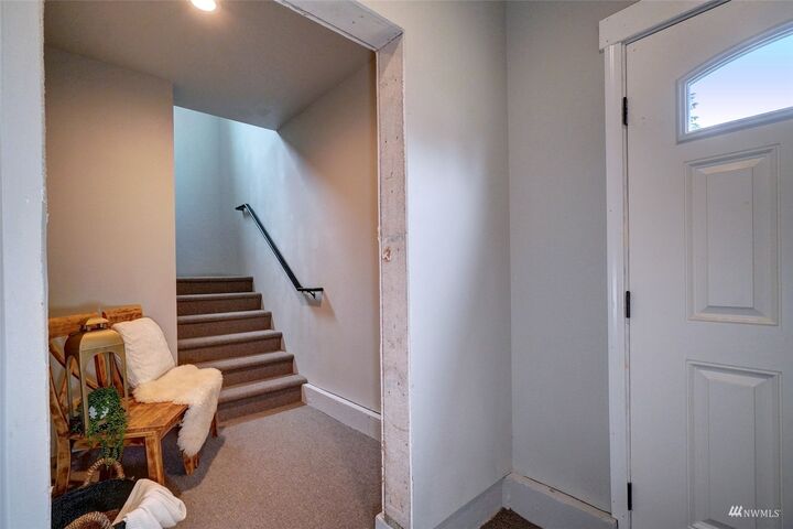 Property Photo:  331 E Treasure Island Drive  WA 98524 