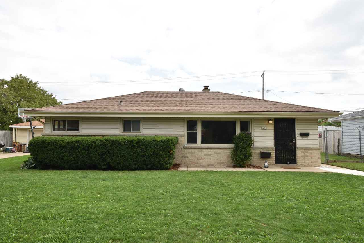 Property Photo:  4158 N 77th St  WI 53222 