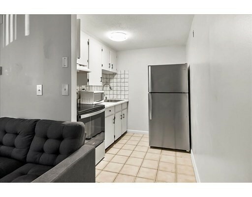 Property Photo:  172 River St A6  MA 02453 