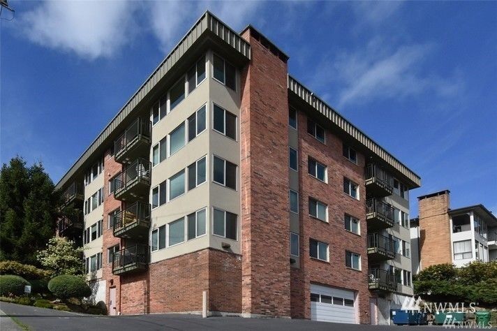 Property Photo: 3400 25th Avenue W 401 WA 98199