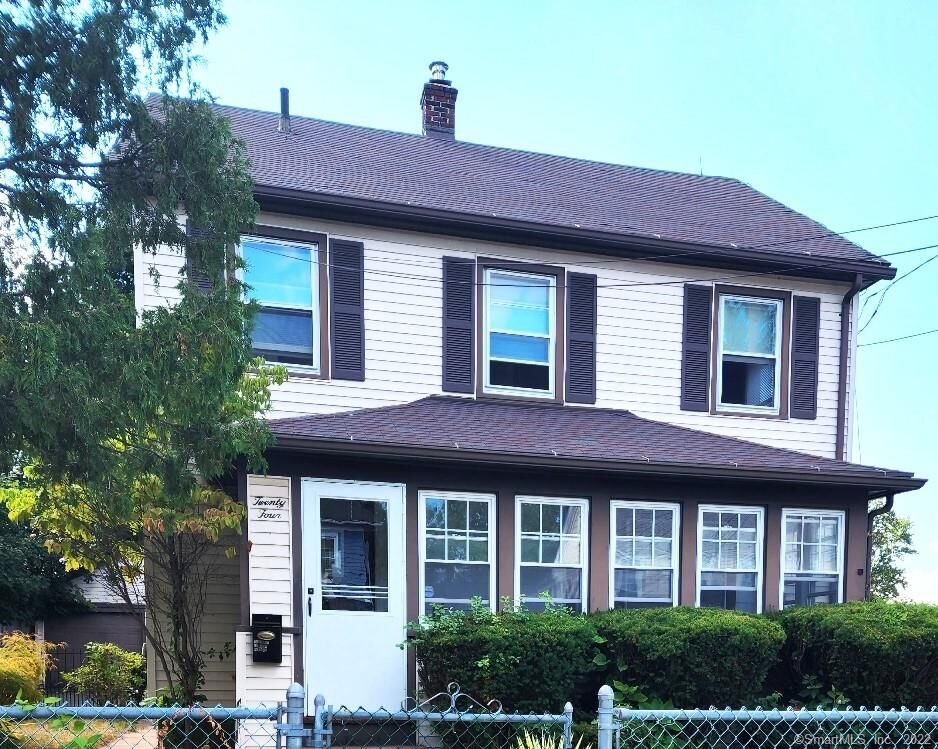 Property Photo:  24 Moore Street  CT 06040 