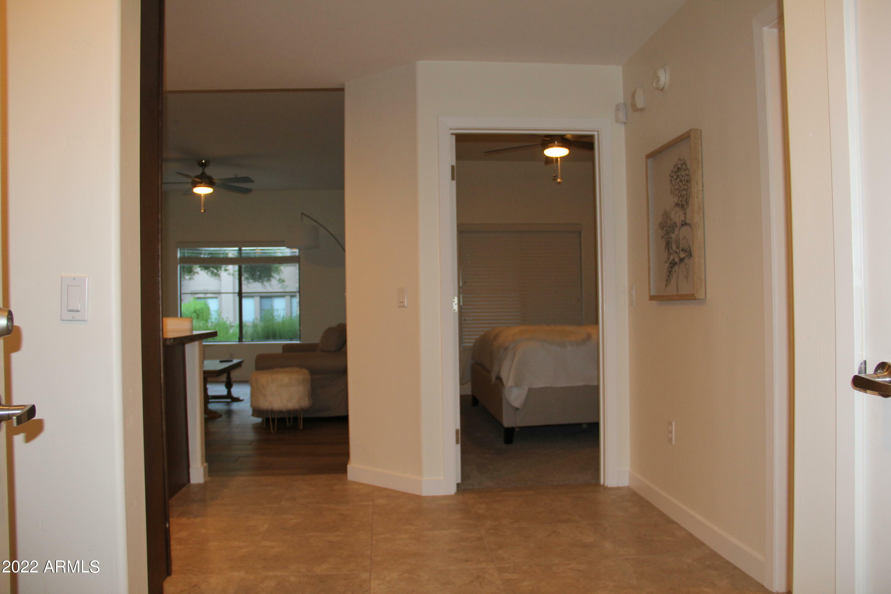 Property Photo:  5450 E Deer Valley Drive 1004  AZ 85054 