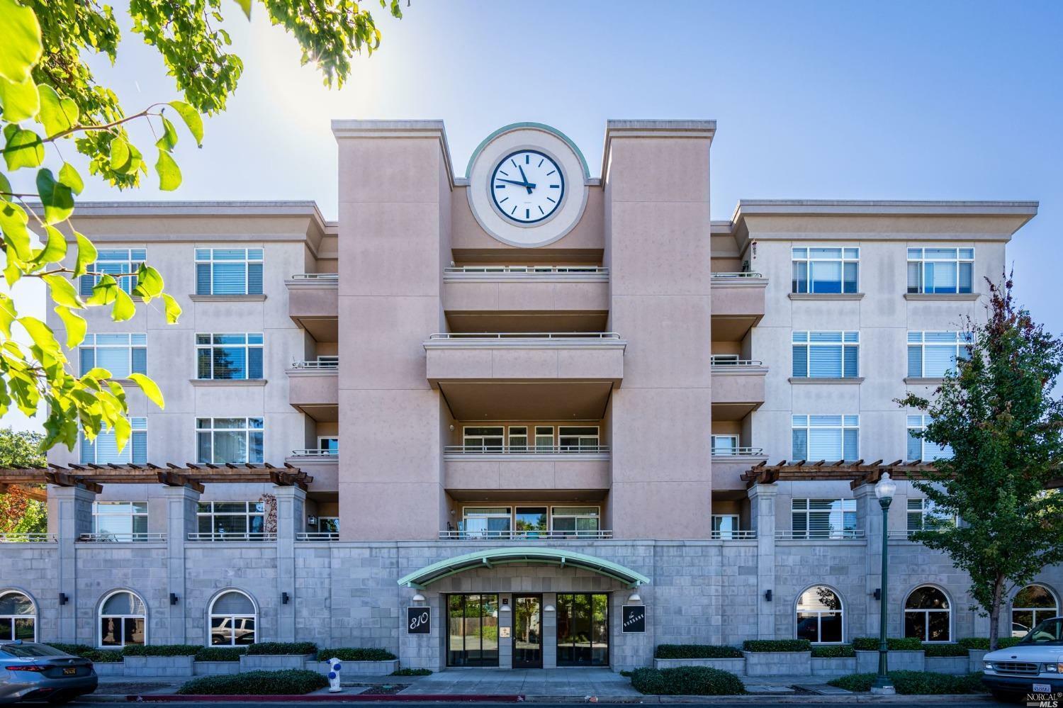Property Photo: 810 7th Street 11 CA 95404