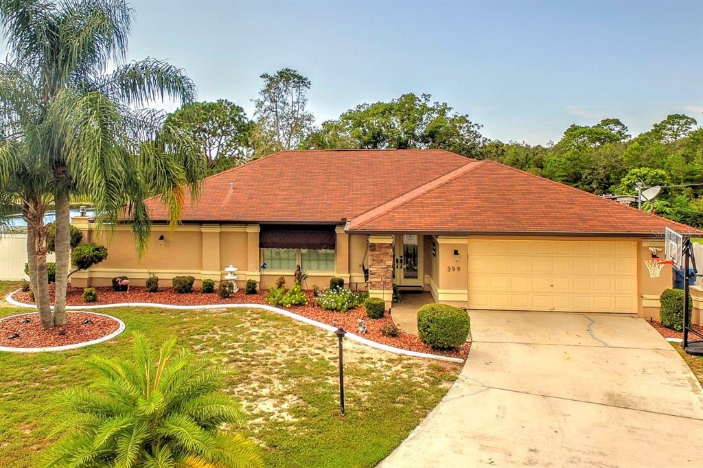 Property Photo: 399 Dandelion Court FL 34606