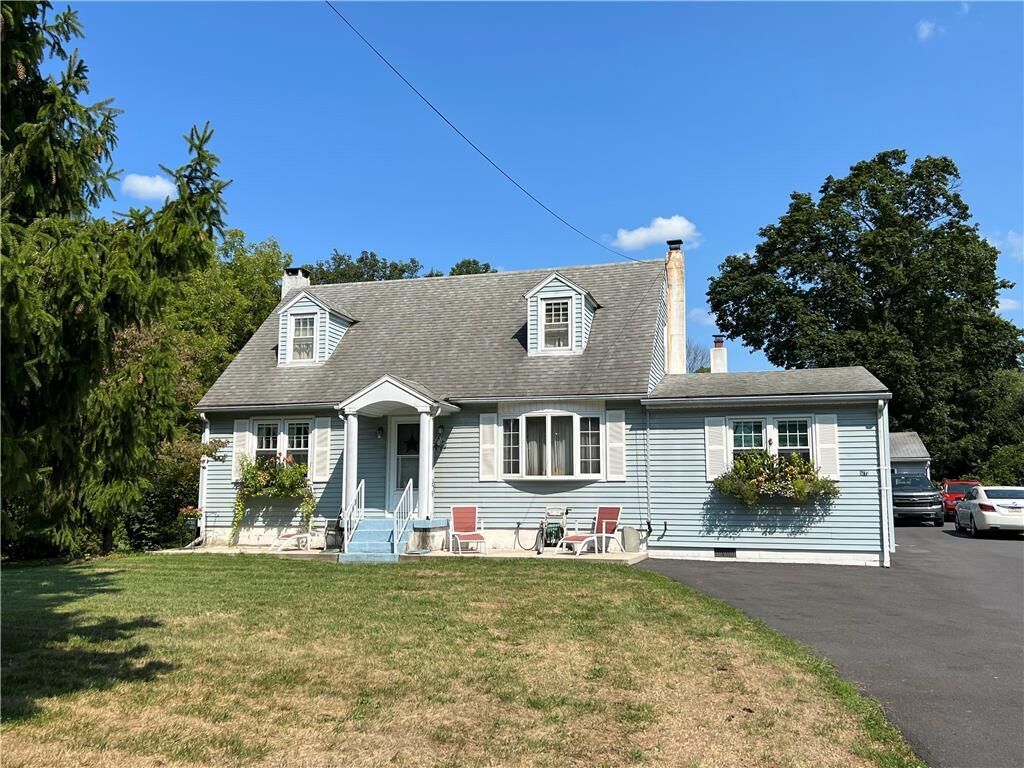 Property Photo: 5778 Sullivan Trail PA 18064