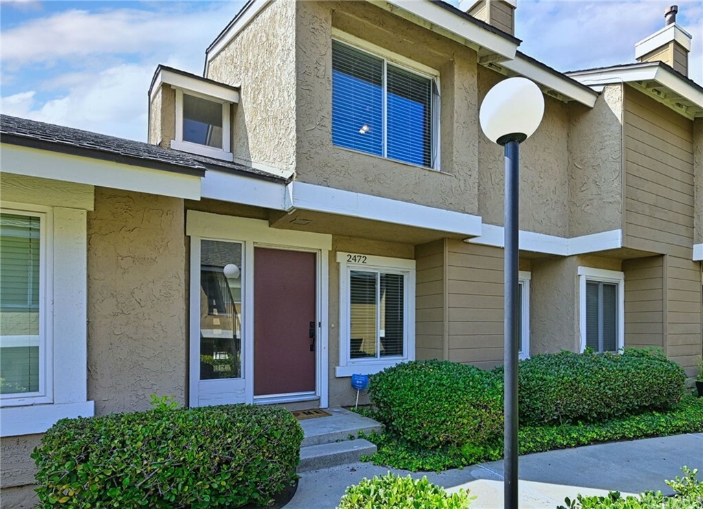 Property Photo:  2472 Arrow Circle  CA 92870 