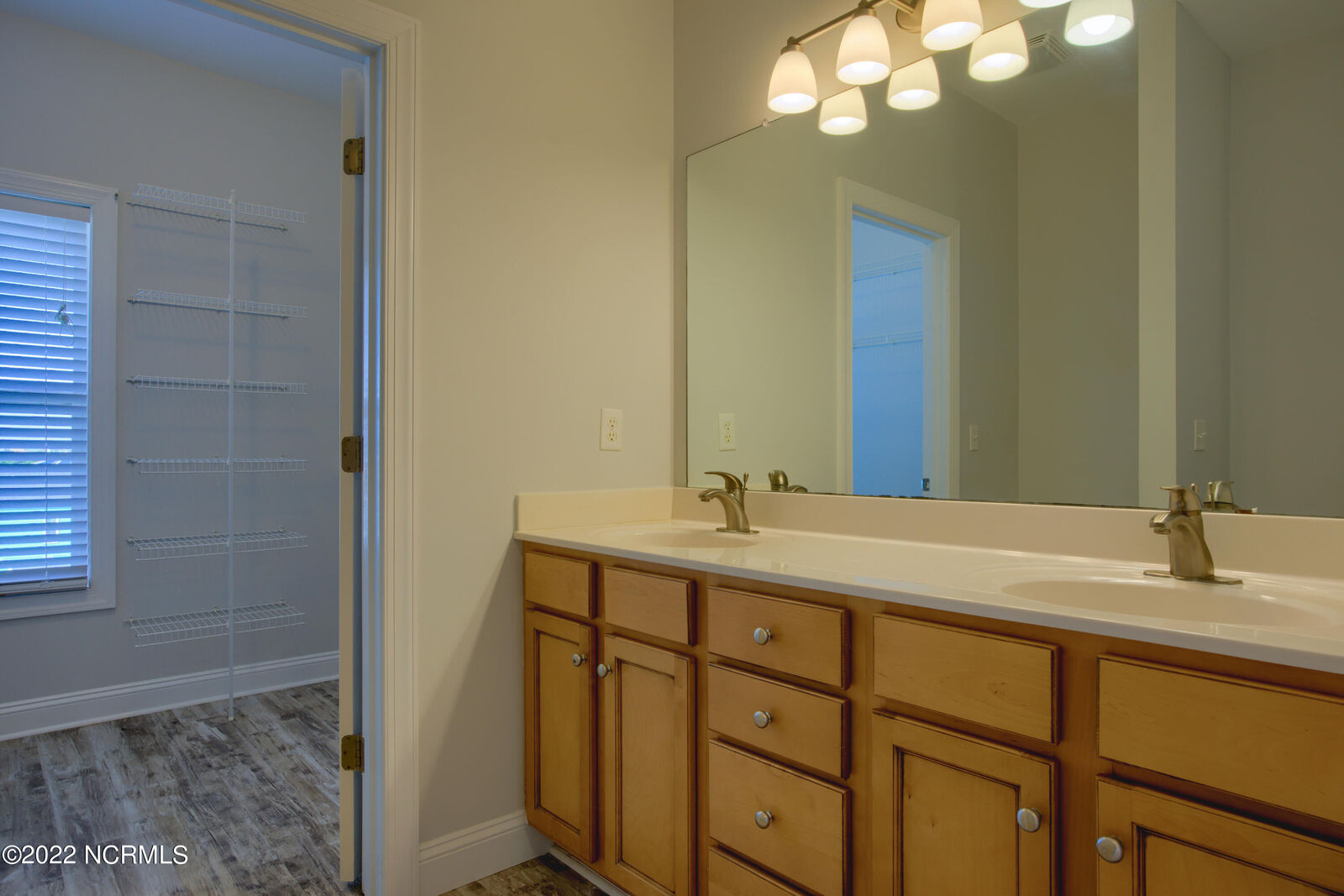 Property Photo:  208 Oyster Lane  NC 28460 