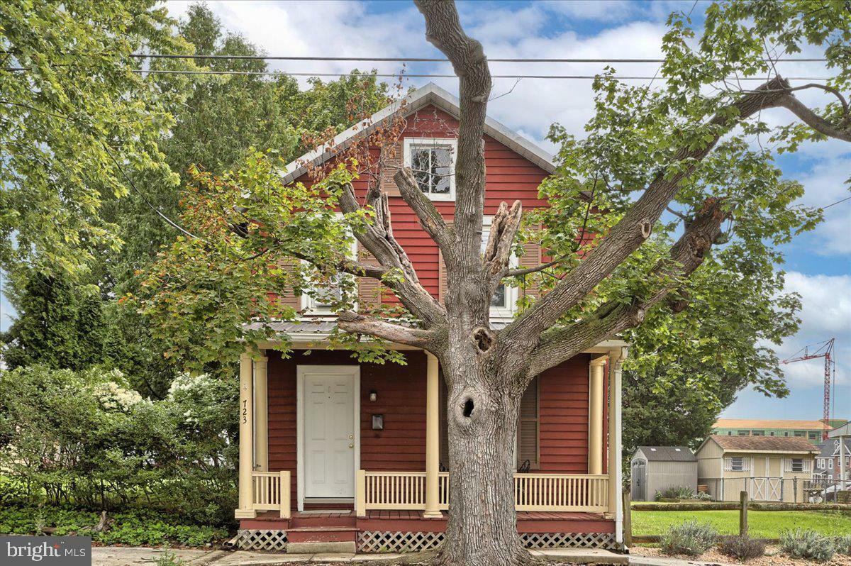 Property Photo:  723 N Pitt Street  PA 17013 