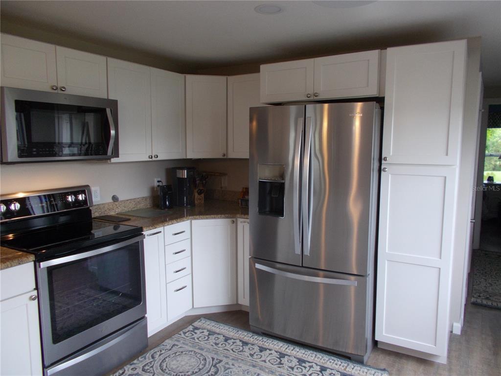 Property Photo: 5544 Holiday Park Boulevard FL 34287