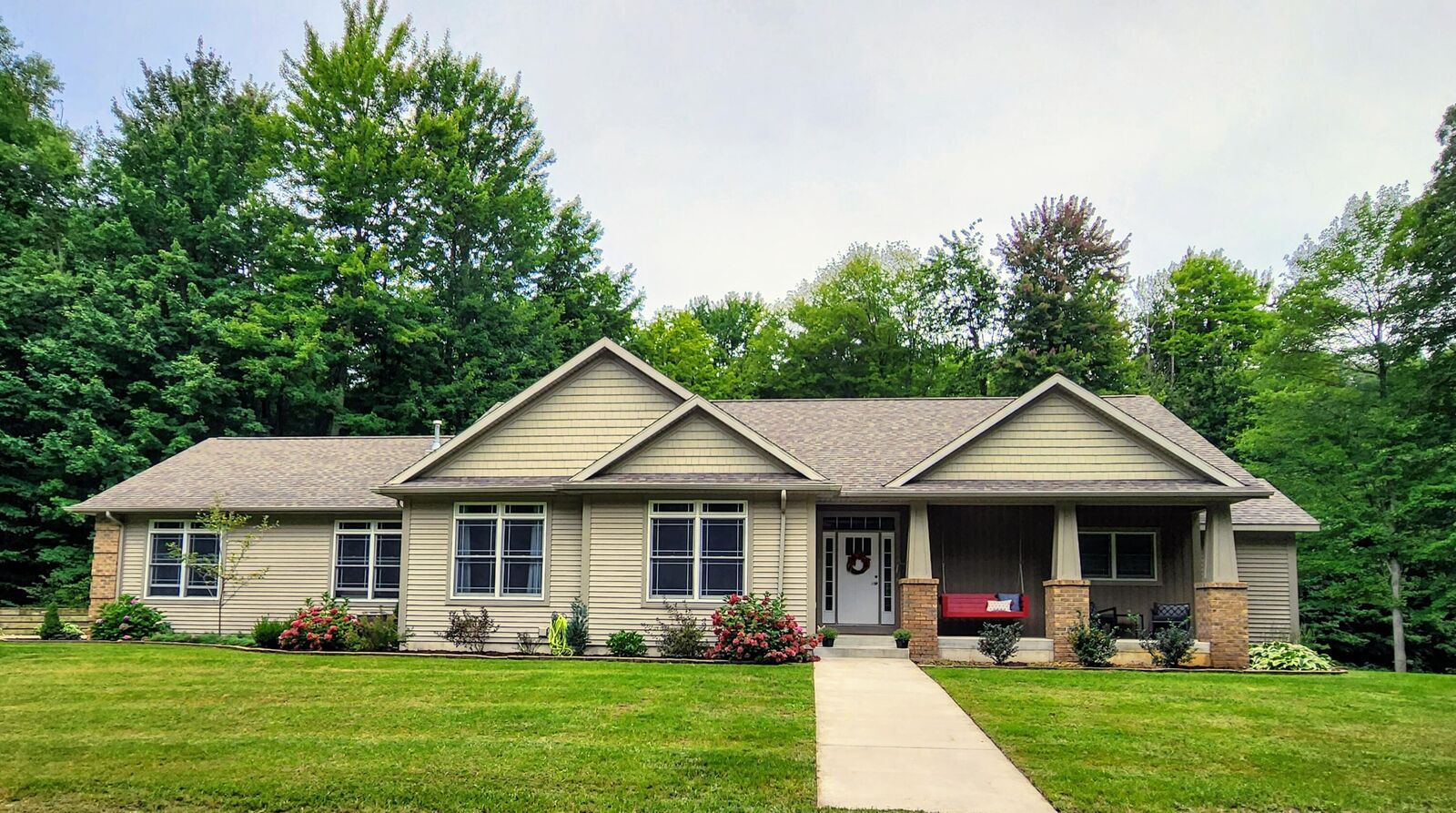 Property Photo:  5208 E Mt Garfield Road  MI 49415 