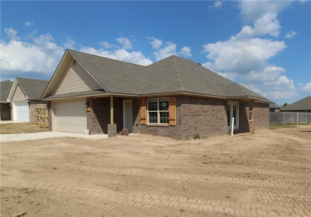 822 Saddlebrook Street  Gentry AR 72734 photo