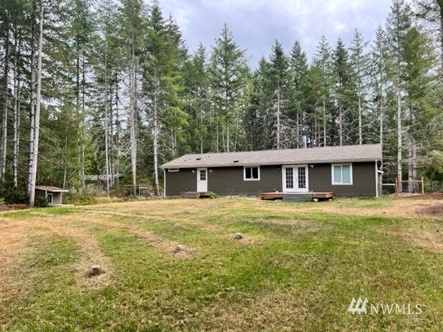 Property Photo:  250 E Morris Creek Drive  WA 98528 