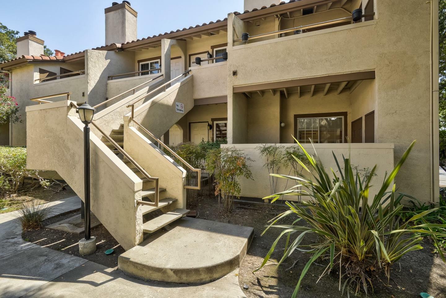 Property Photo:  977 Warburton Avenue 101  CA 95050 