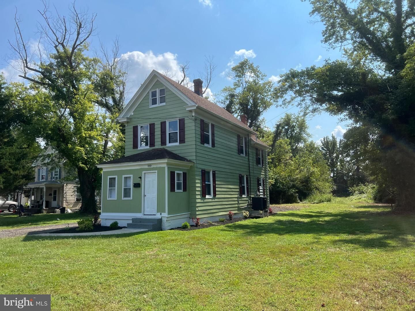 Property Photo: 1006 Washington Street MD 21613