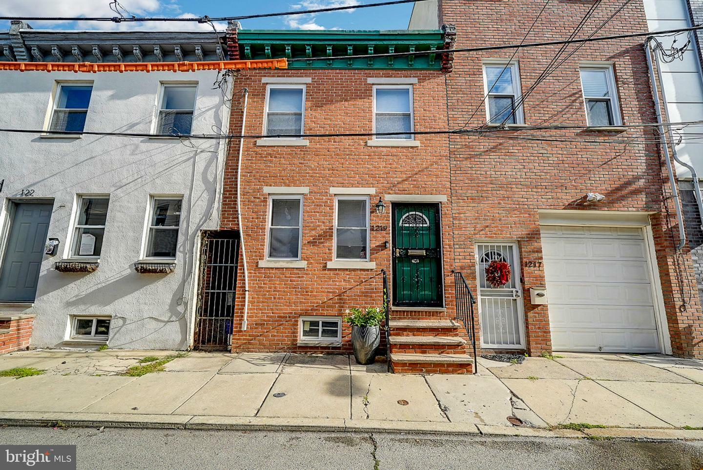 Property Photo:  1219 Annin Street  PA 19147 