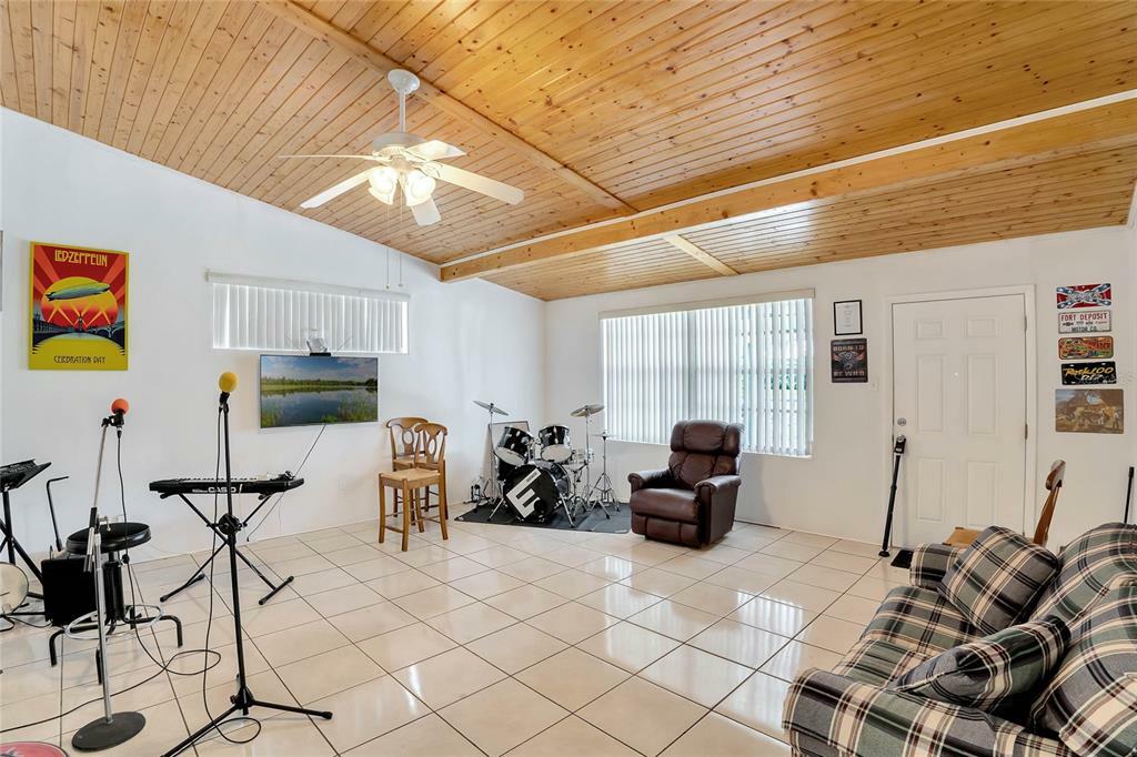 Property Photo:  230 N Washington Avenue  FL 32703 