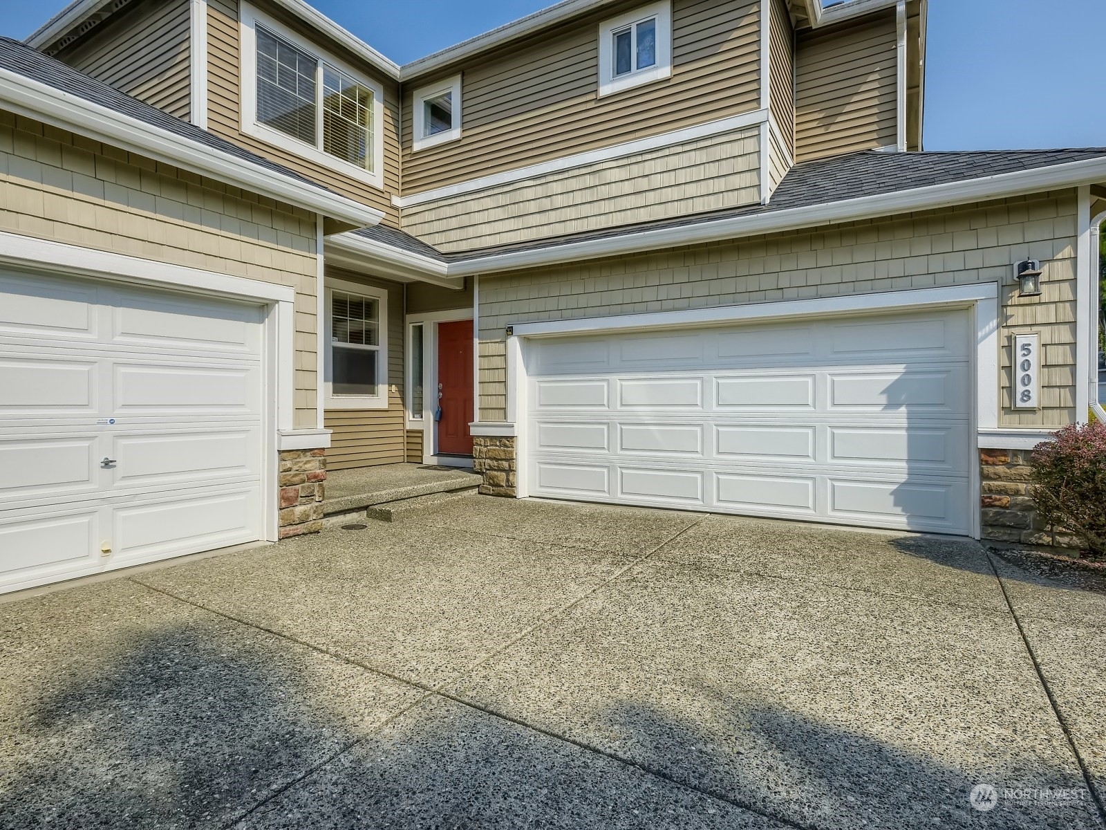 Property Photo:  5008 S 215th Street 52  WA 98032 