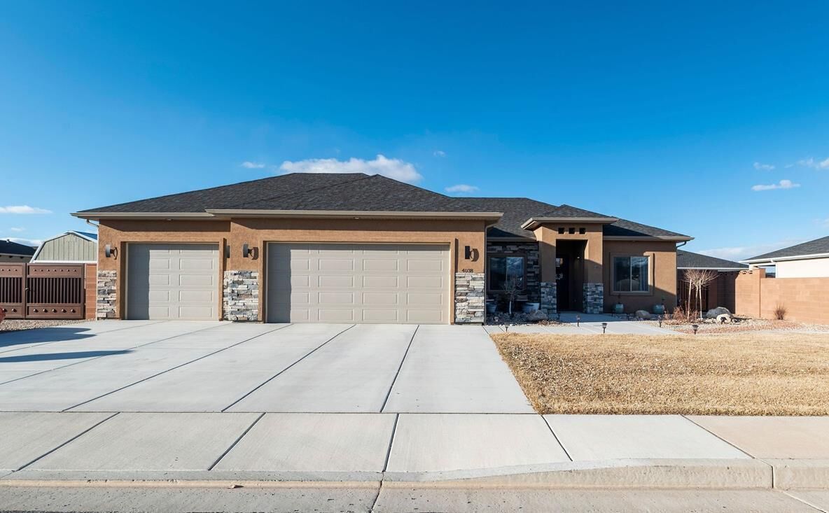 Property Photo:  4038 W 100 S  UT 84721