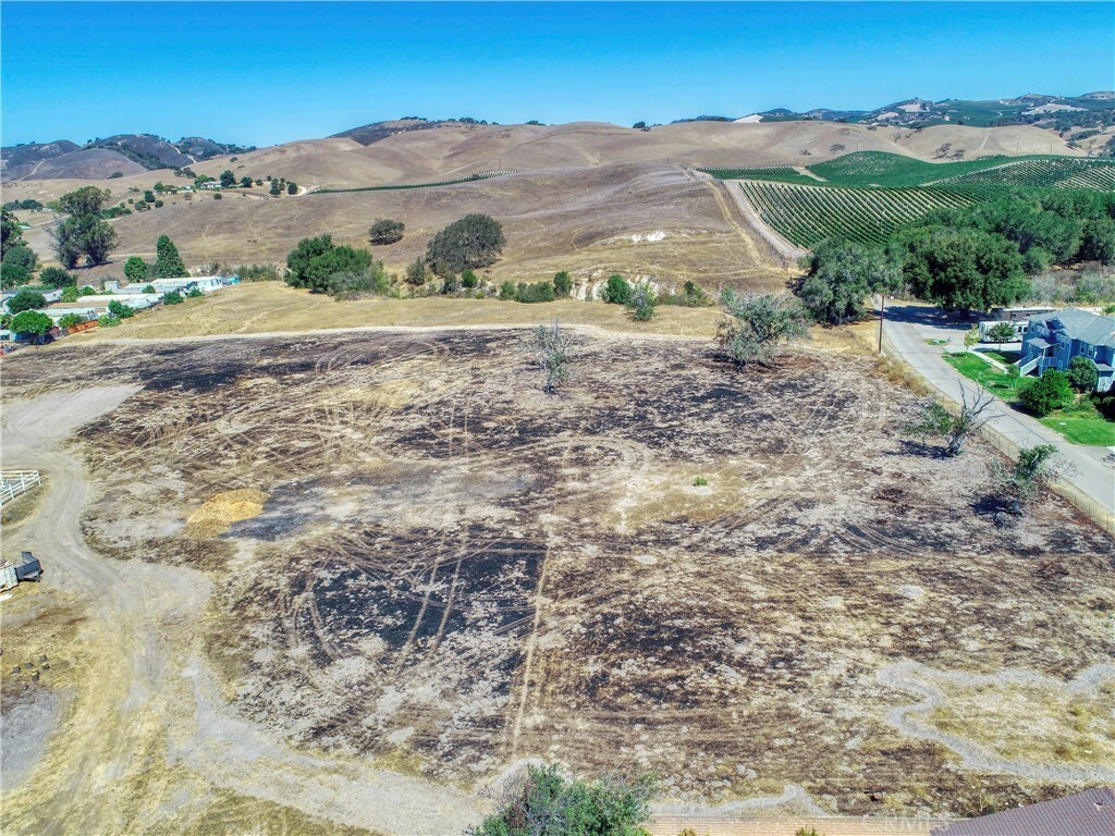 Property Photo:  355 Price Ranch Road  CA 93440 