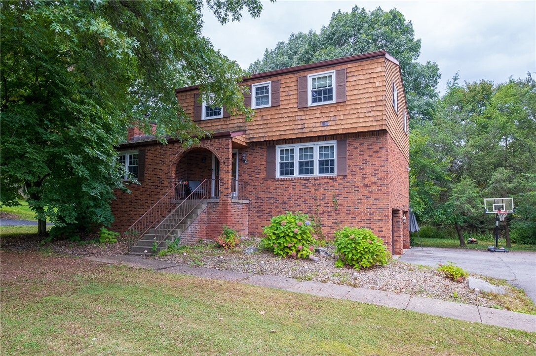 Property Photo: 133 Woodland Rd PA 15601