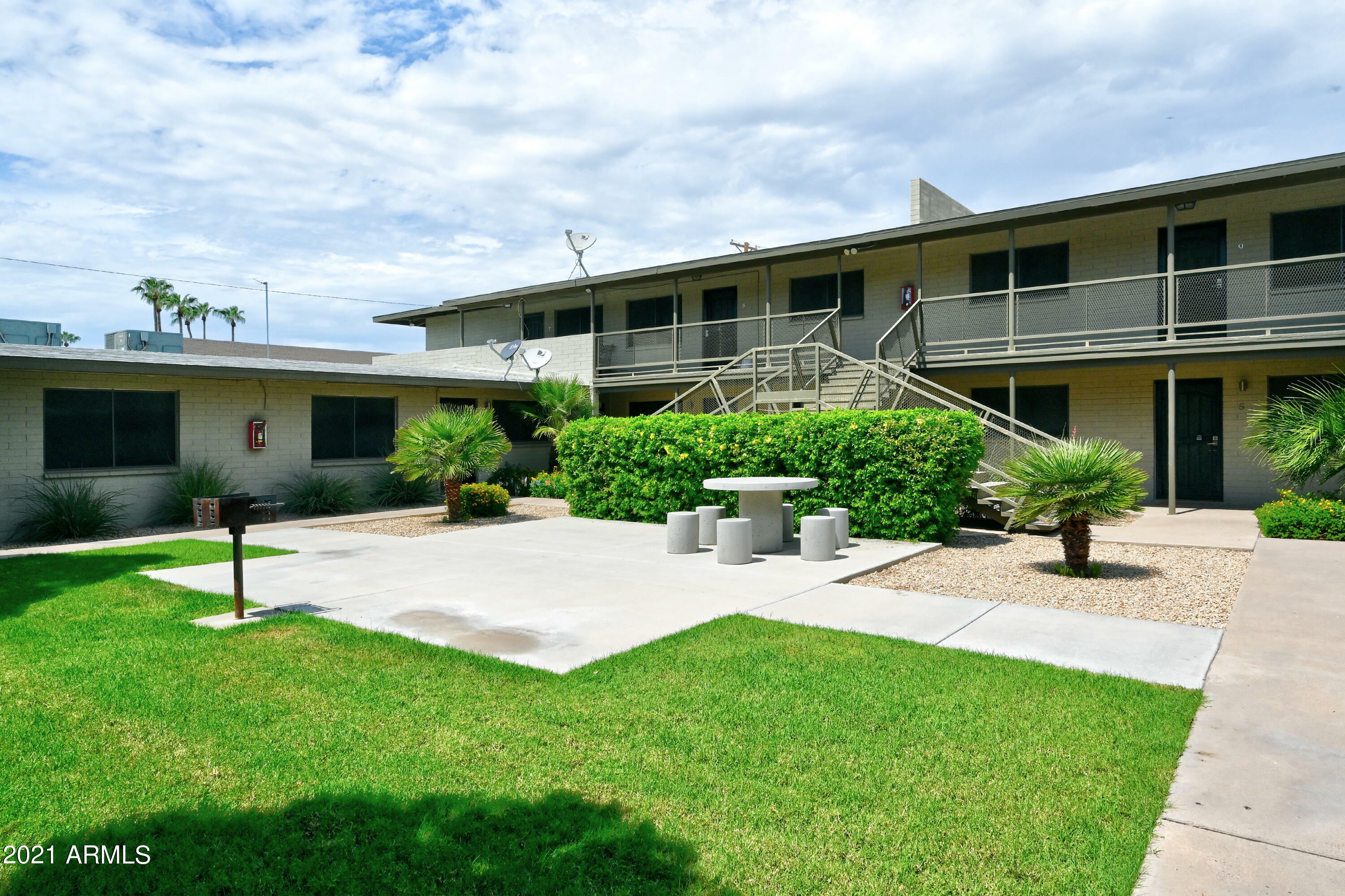 Property Photo: 2326 E Pinchot Avenue 4 AZ 85016
