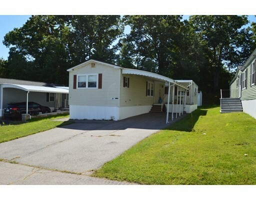 Property Photo:  32 Holly Hill Ln  MA 01752 