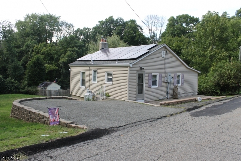 Property Photo: 16 Camille Dr NJ 07849