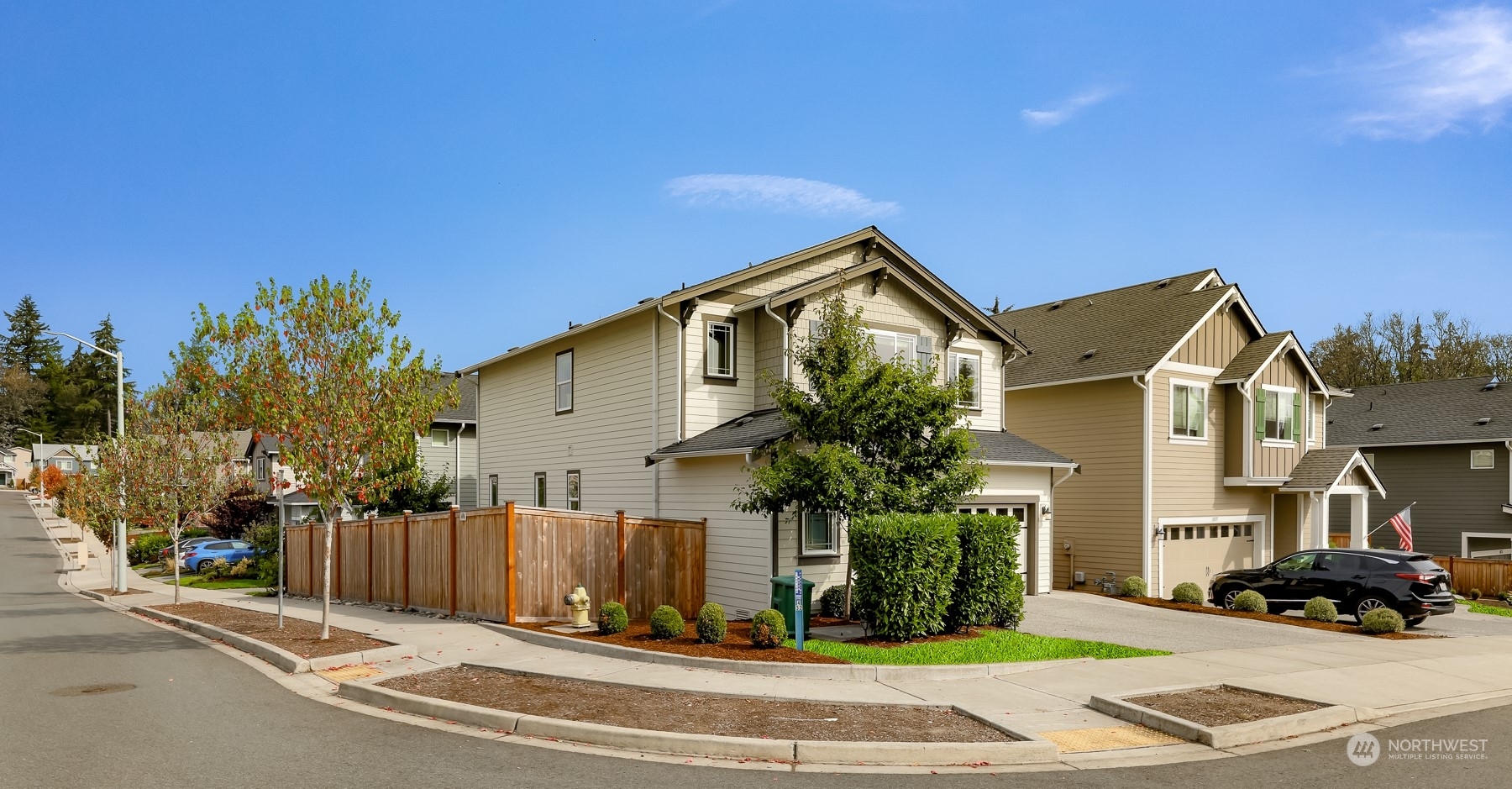 Property Photo: 10115 15th Place SE WA 98258