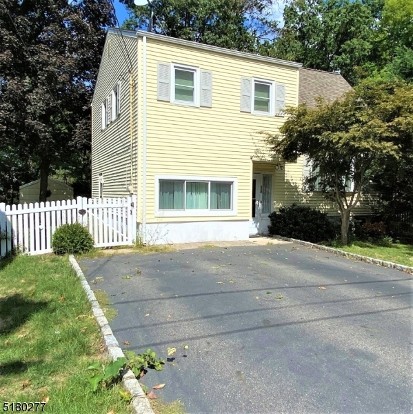 Property Photo:  117 Pearl Pl  NJ 08812 