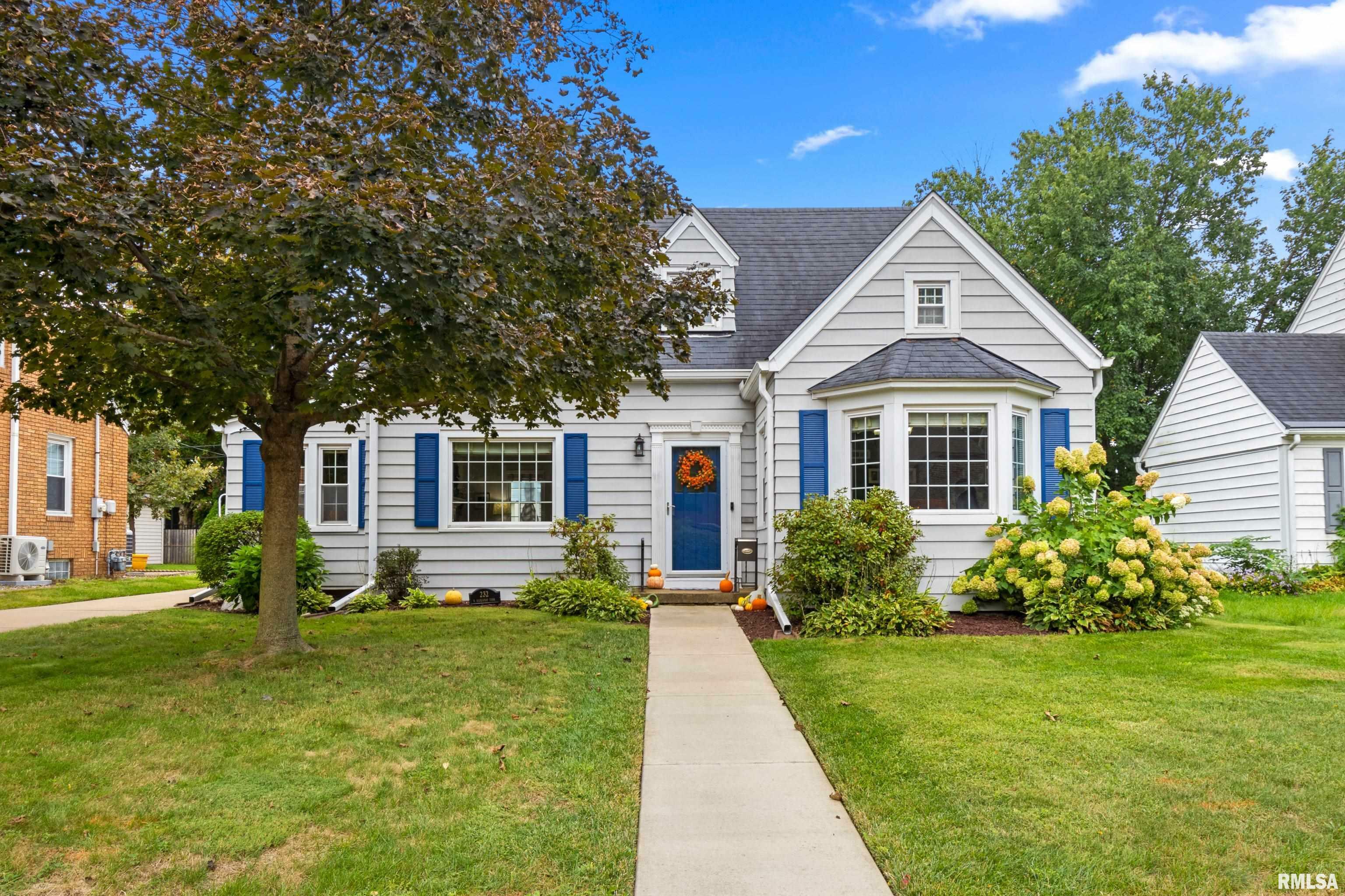 Property Photo:  232 N Kickapoo Terrace  IL 61604 