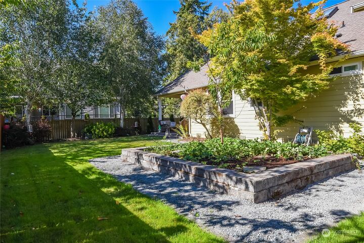 Property Photo: 2651 SW Fairway Point Drive WA 98277