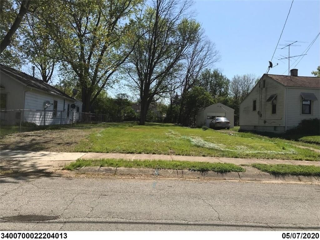Property Photo: 138 Lawnview Avenue OH 45505