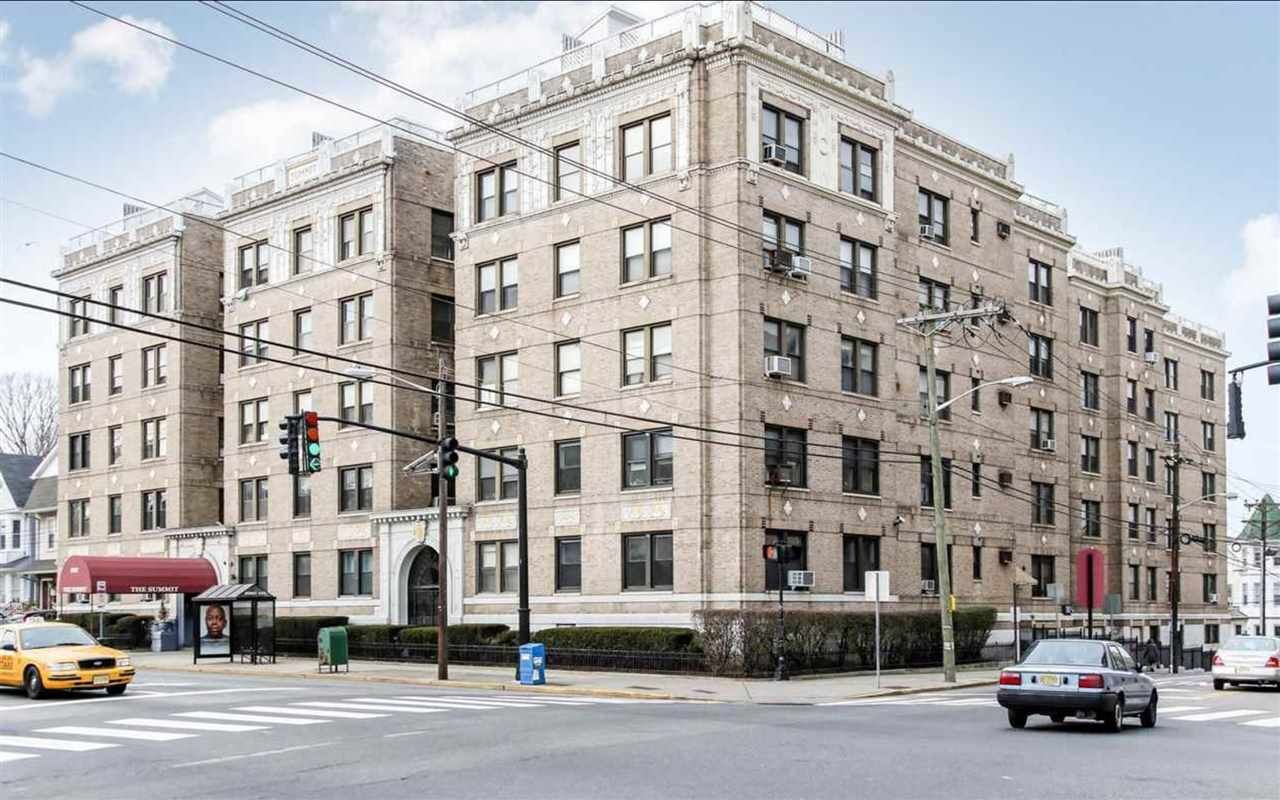 Property Photo: 2787 Kennedy Blvd 511 NJ 07306