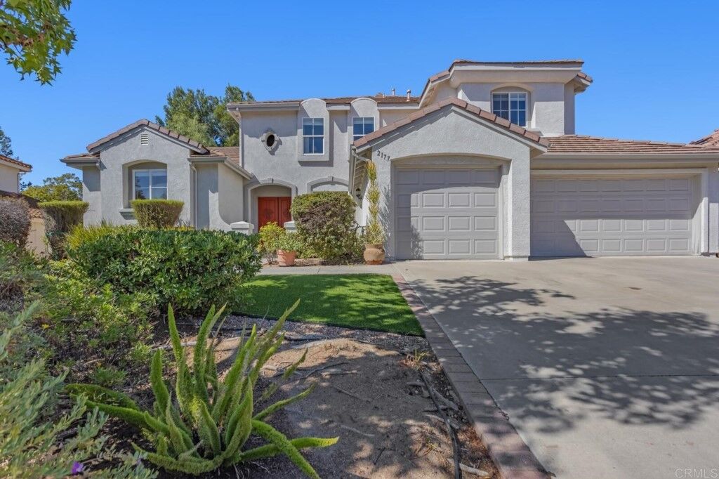 Property Photo:  2177 Stone Castle  CA 92028 