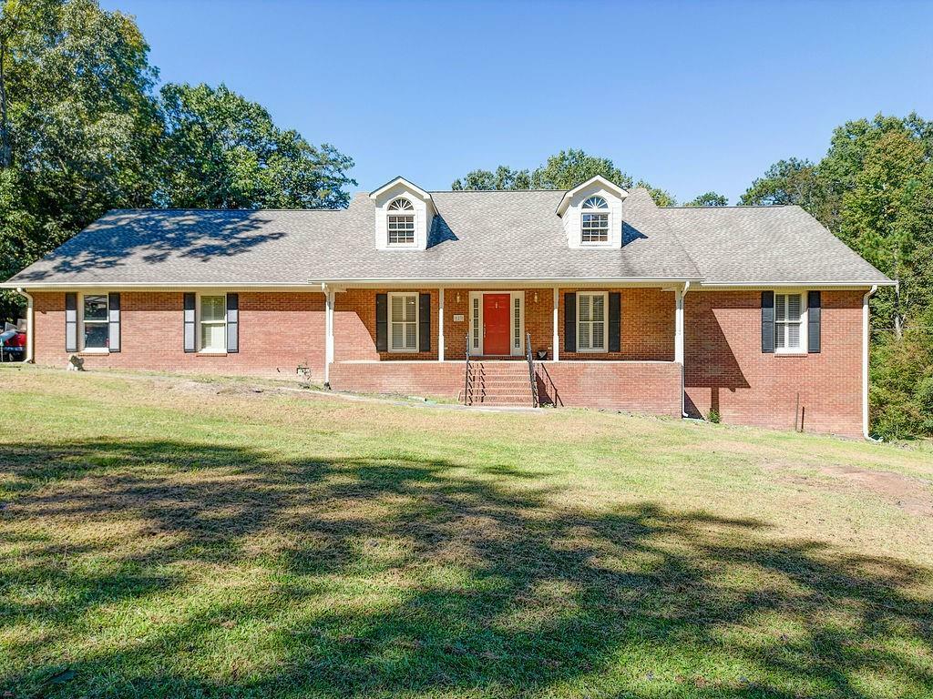 Property Photo:  127 Thornwood Drive SE  GA 30701 