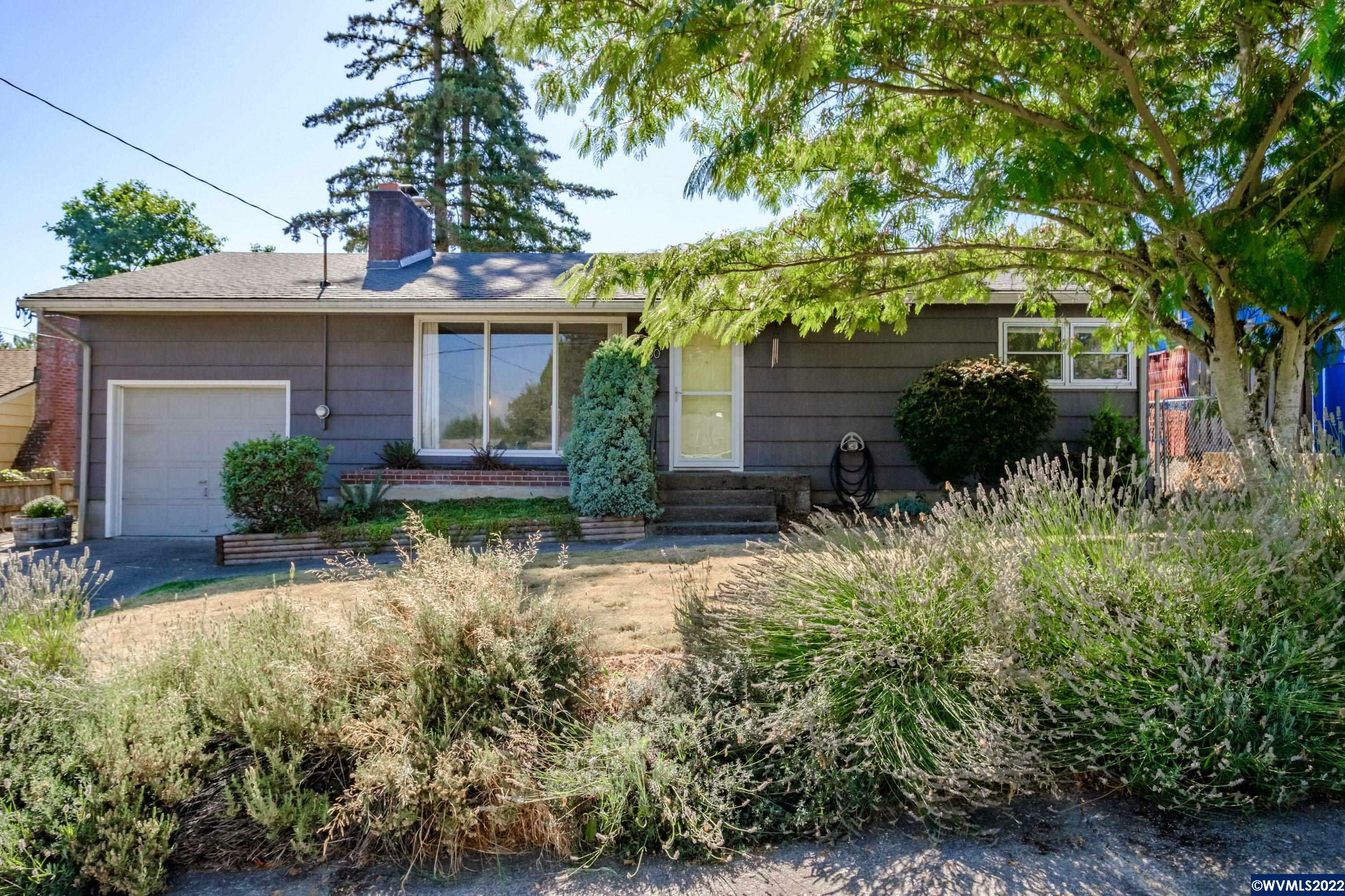 Property Photo:  1450  Marshall Dr SE  OR 97302 