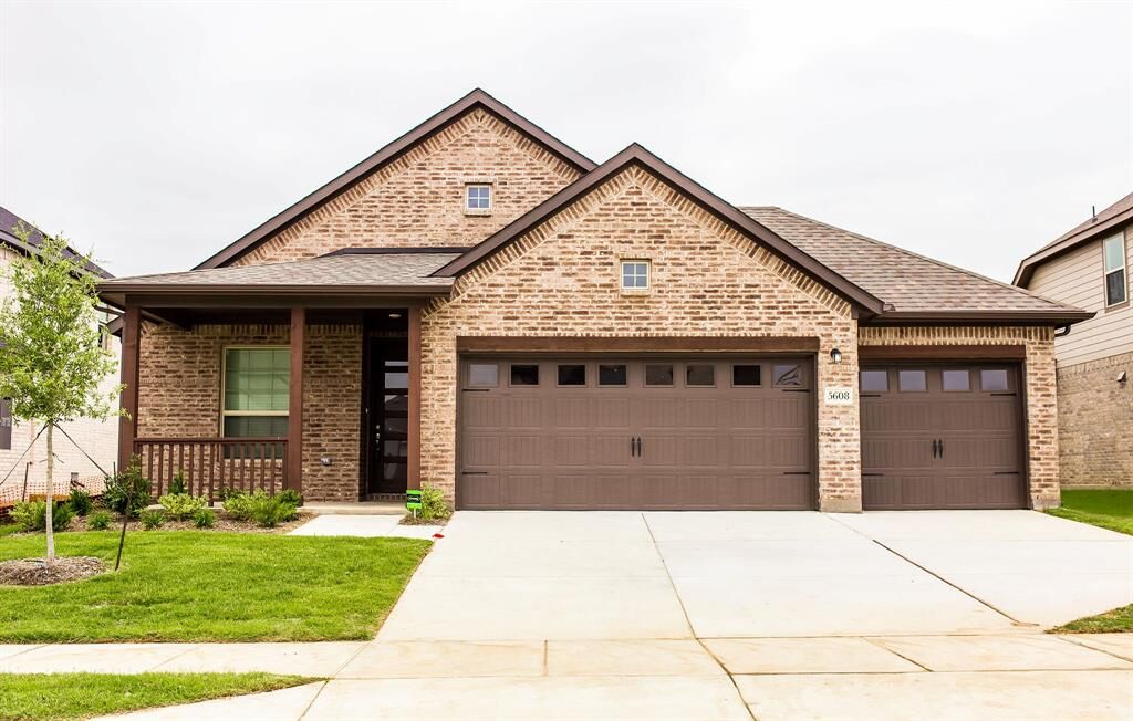 Property Photo:  5608 Crestview Drive  TX 75009 