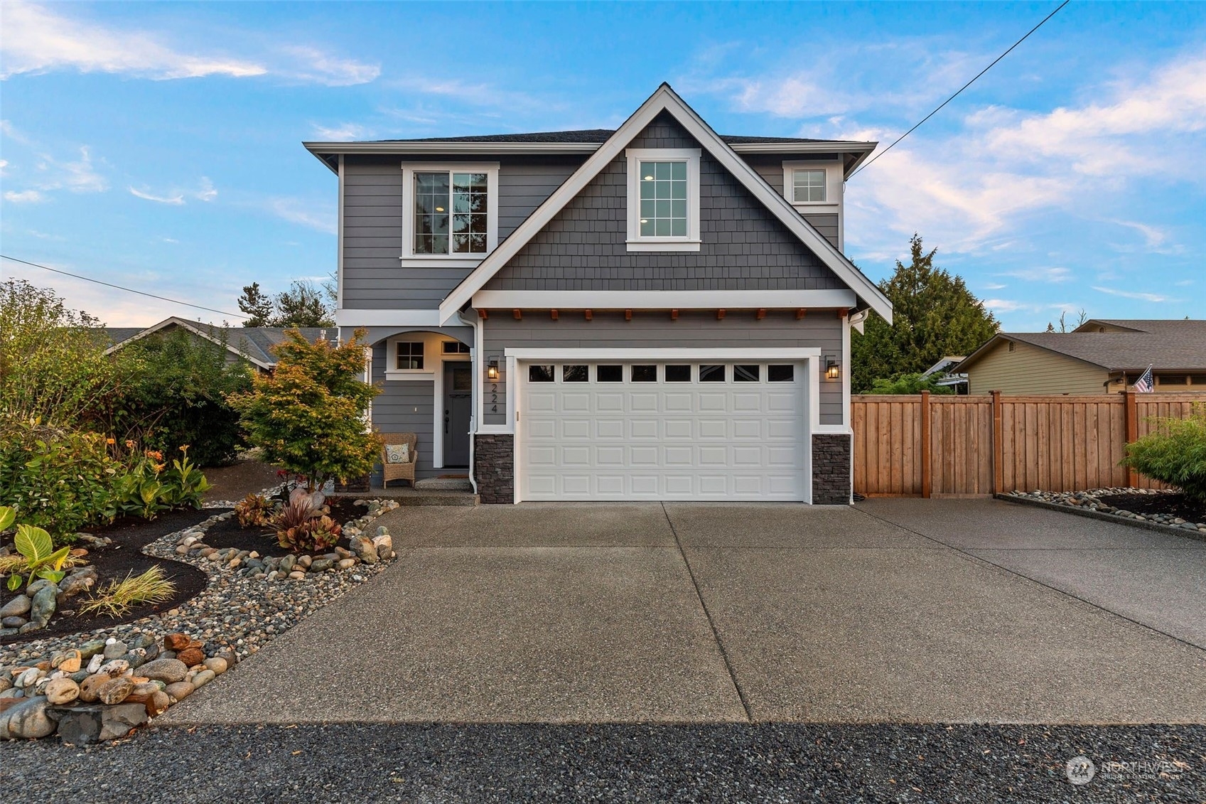 Property Photo:  224 Mackenzie Drive  WA 98282 