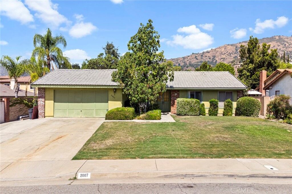 Property Photo:  2007 E Redwood Drive  CA 91741 