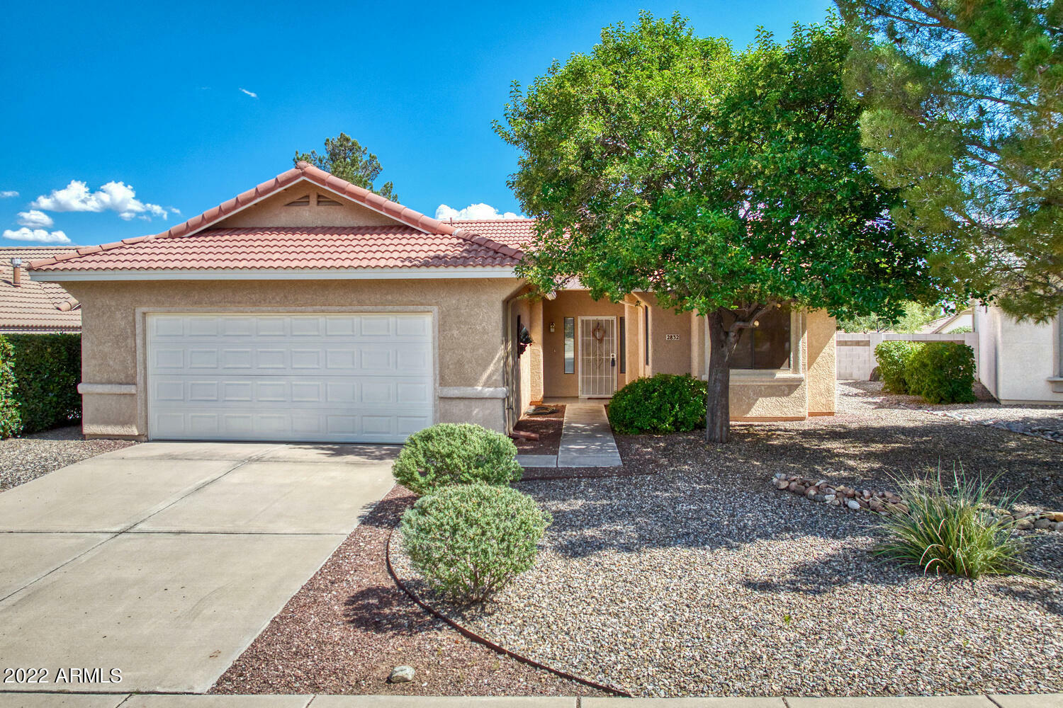 Property Photo: 2832 Raintree Court AZ 85650