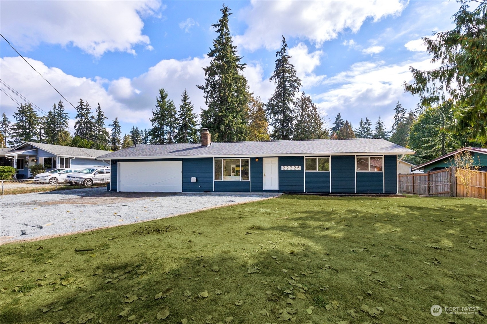 Property Photo:  22225 Locust Way  WA 98036 