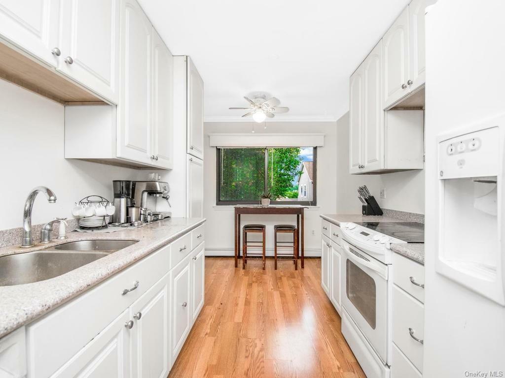 Property Photo:  50 Dekalb Avenue S-8  NY 10605 