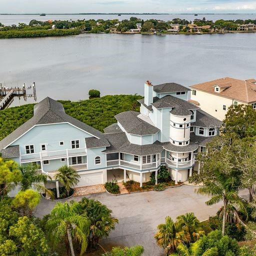 Property Photo: 504 Hillsborough Street FL 34683