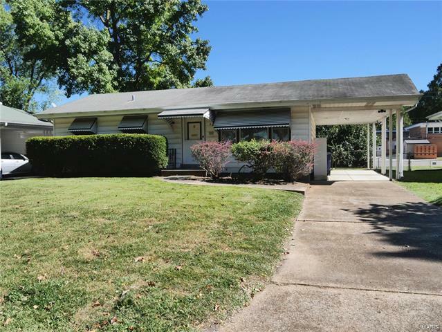 20 Manor Drive  Florissant MO 63031 photo