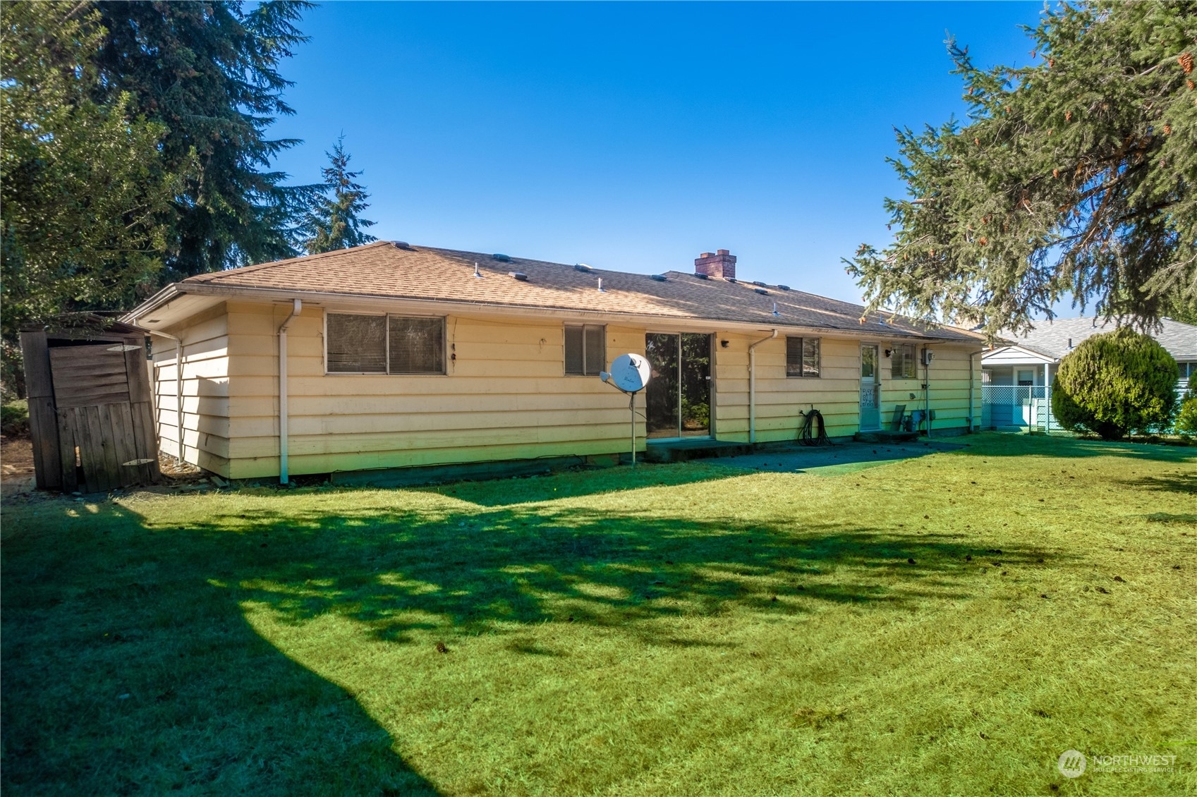 Property Photo:  10701 Russell Road SW  WA 98499 