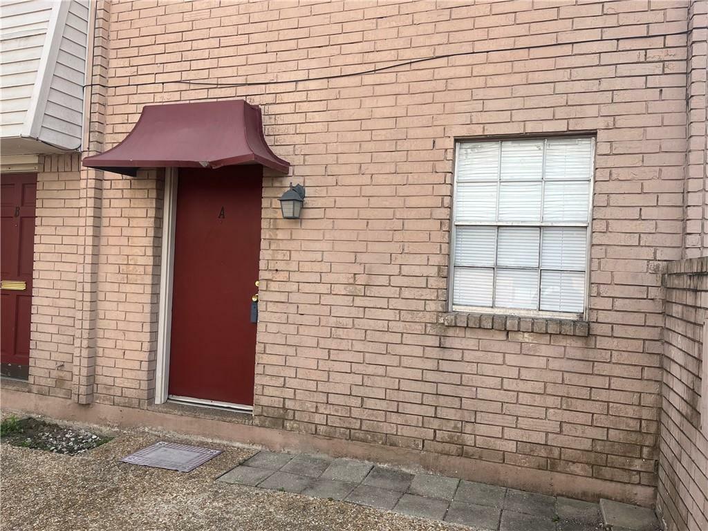 Property Photo:  1425 Hickory Avenue A  LA 70123 