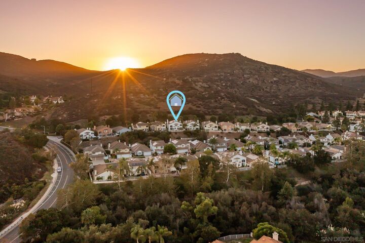Property Photo: 18143 Sun Maiden Ct CA 92127