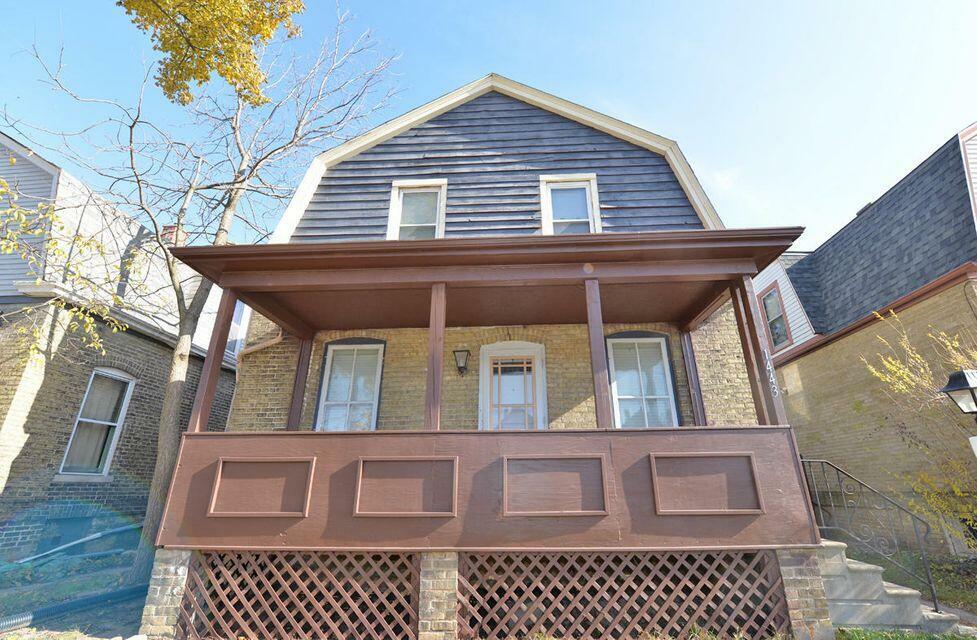 Property Photo: 1443 Summit Ave WI 53404