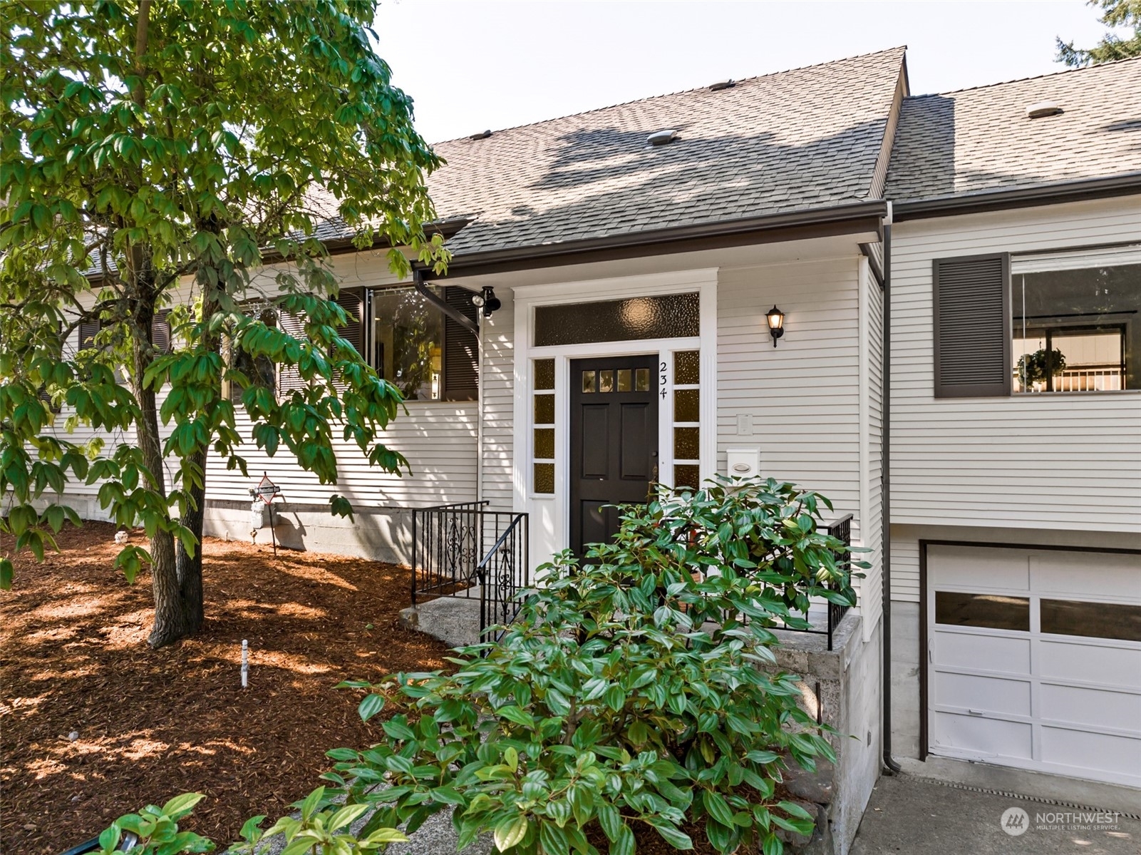 Property Photo:  234 A Contra Costa Avenue  WA 98466 